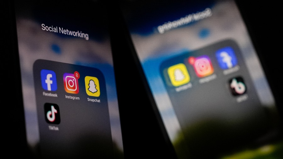 Kumpulan aplikasi media sosial, Instagram, Facebook, TikTok, hingga Snapchat. Bloomberg