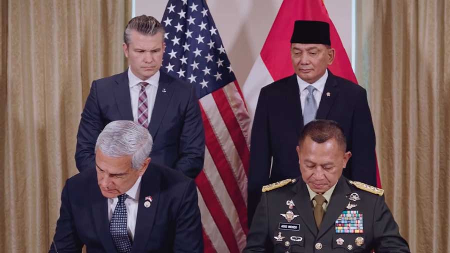 Menteri Pertahanan Sjafrie Sjamsoeddin bertemu Pete Hegseth di Pentagon, Amerika Serikat (14/04/2026). (Dok. Via Instagram @secwar)