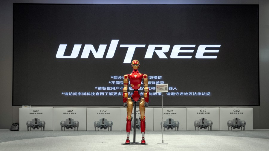 Robot humanoid dari Unitree Robotics asal China. Dok: Na Bian/Bloomberg