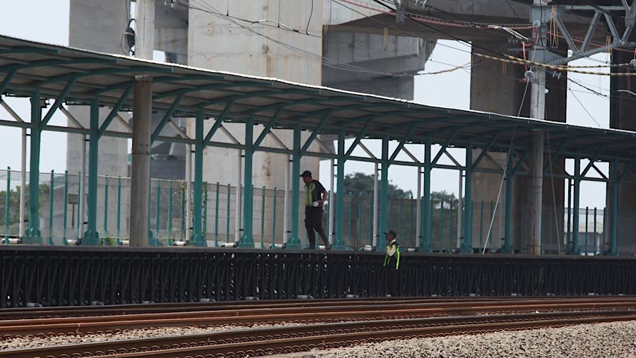 Nantinya Stasiun JIS akan melayani perjalanan dengan KRL Commuter Line rute Tanjung Priok-Jakarta Kota. (Bloomberg Technoz/Andrean Kristianto)