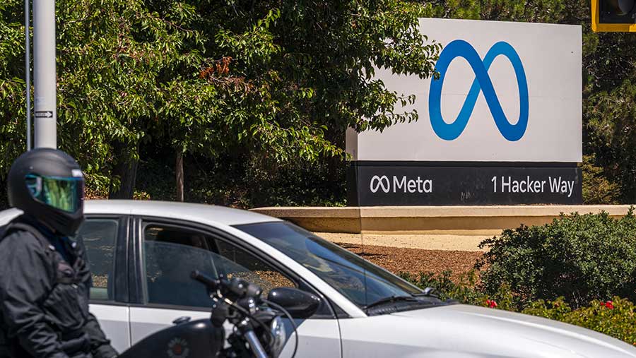 Meta dan Microsoft Berencana Melakukan Pemangkasan dan Pembelian Saham yang Dapat Mempengaruhi 23.000 Pekerjaan (Bloomberg)