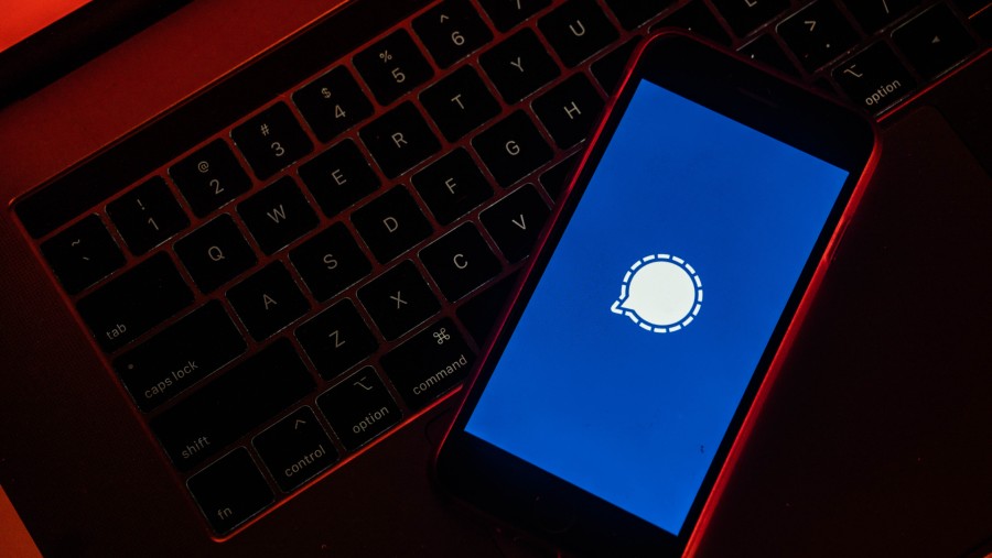 Aplikasi pesan Signal. dok: Bloomberg