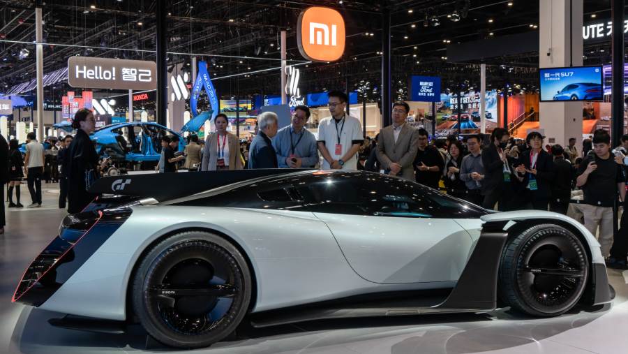 Xiaomi Vision Gran Turismo di pameran otomotif bergensi di Beijing,  China 2026. Qilai Shen/Bloomberg
