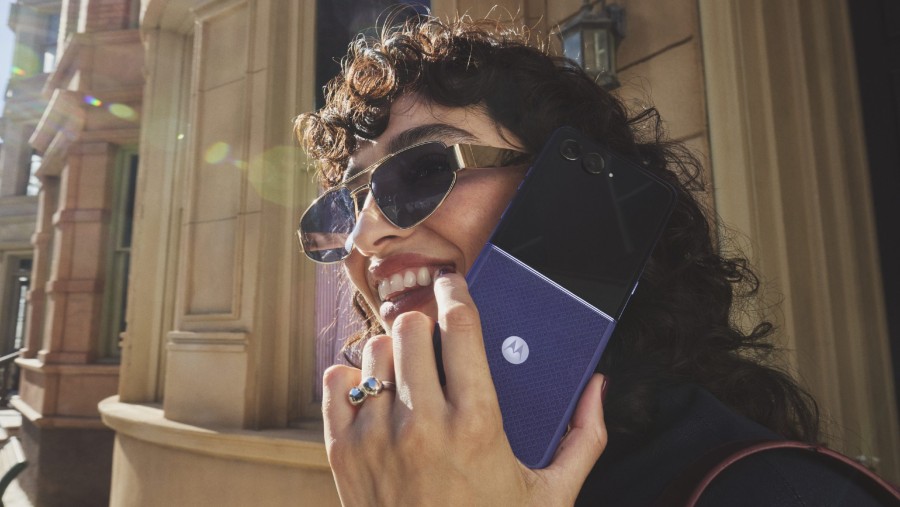 Razr 70. dok: Lenovo Motorola