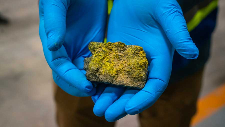 Ilustrasi uranium (Bloomberg)