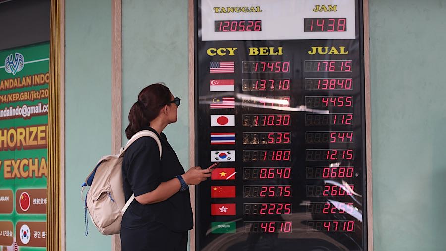 Ini merupakan posisi penutupan terlemah dalam sejarah. (Bloomberg Technoz/Andrean Kristianto)