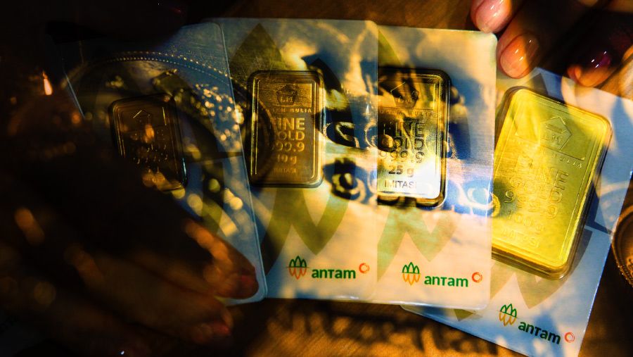 Harga emas Antam turun Rp20.000/gram hari ini, kompak dengan emas dunia (Diolah)