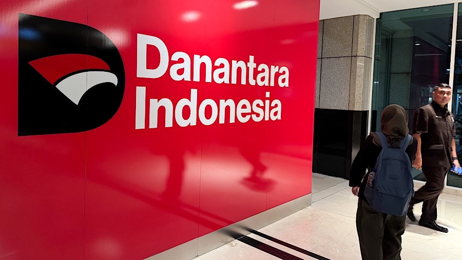 Karyawan beraktivitas di Wisma Danantara Indonesia, Jakarta, Kamis (21/5/2026). (Bloomberg Technoz/Andrean Kristianto)