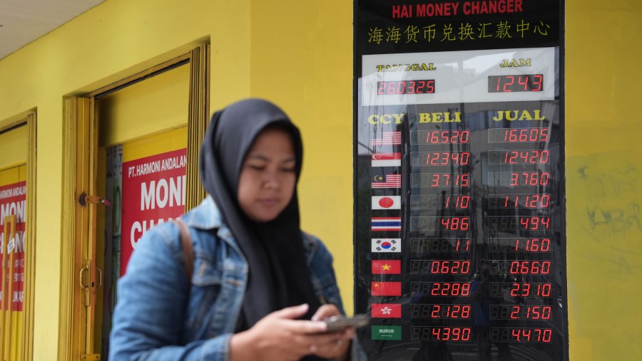 Kurs rupiah terhadap banyak mata uang negara lain