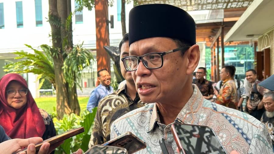 Wakil Menteri ESDM Yuliot Tanjung. (Bloomberg Technoz/Azura Yumna)