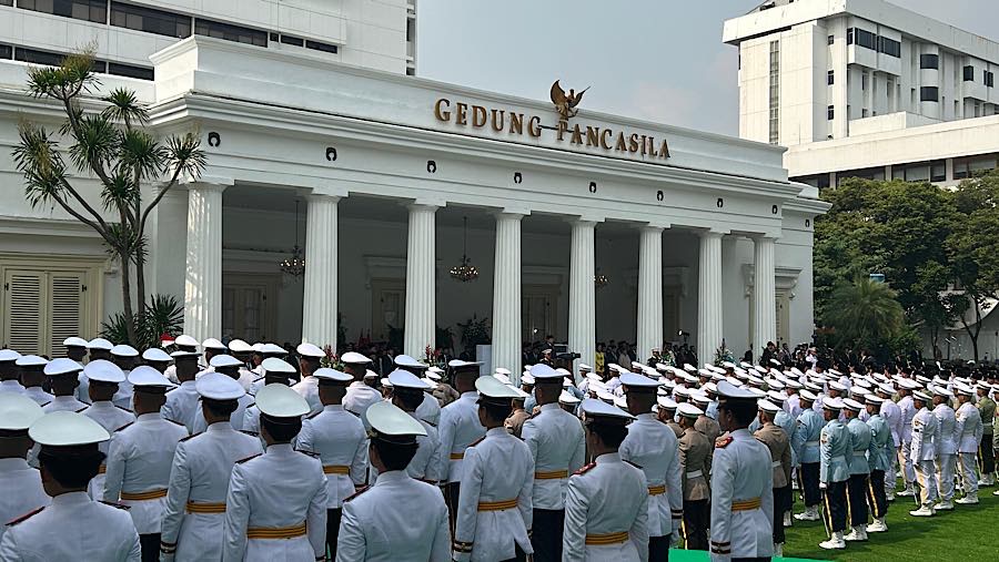 Presiden Prabowo Pimpin Upacara Peringatan Hari Lahir Pancasila (01/06/2025). (Bloomberg Technoz/Azura Yumna)