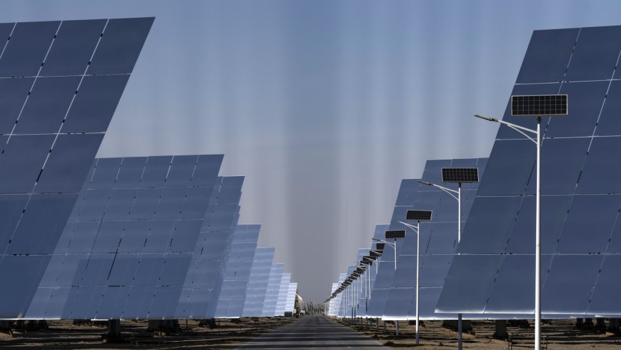 Panel surya. (Bloomberg)