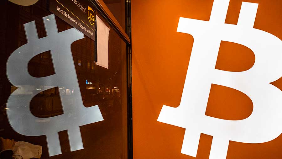 Kesenjangan Bitcoin dengan Teknologi Semakin Lebar Setelah Penjualan Strategi Memicu Penurunan Harga (Bloomberg)