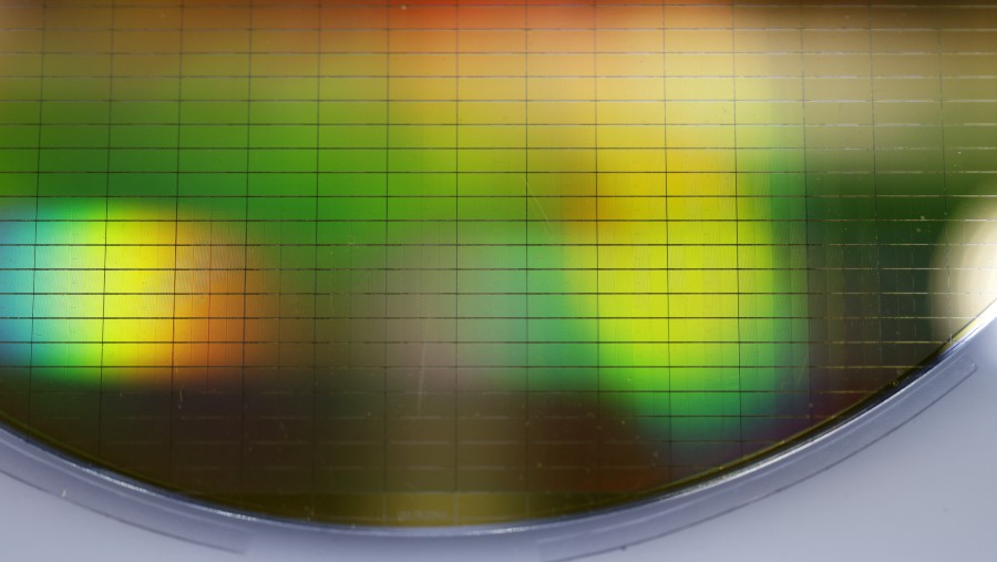 Ilustrasi memori berjenis NAND flash. dok: Bloomberg