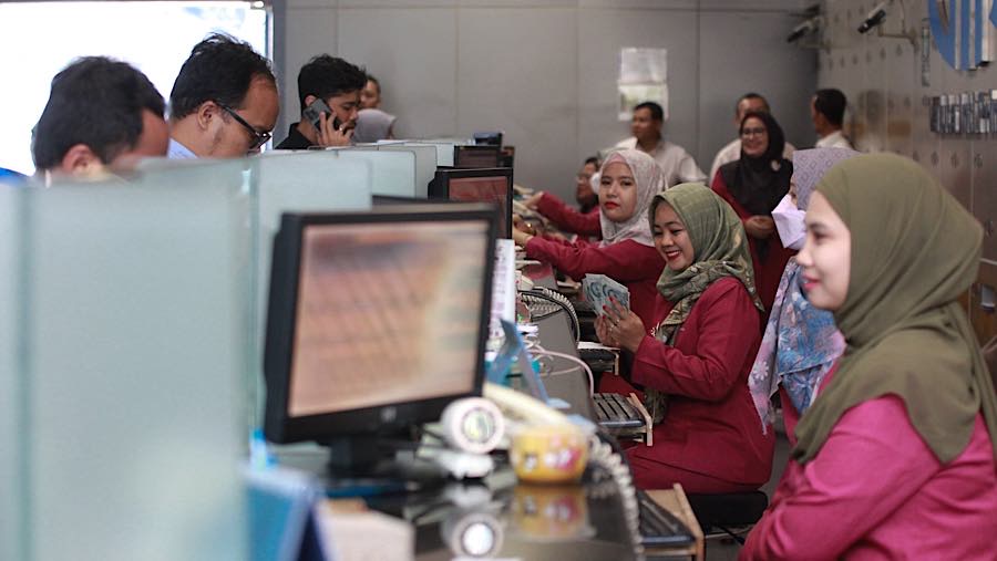 Salah satu faktor depresiasi rupiah ialah dipicu oleh kebijakan-kebijakan baru yang di luar prediksi. (Bloomberg Technoz/Andrean Kristianto)