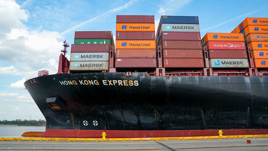 Lonjakan Ekspor China Melampaui Perkiraan karena AI Mendorong Booming Perdagangan (Bloomberg)