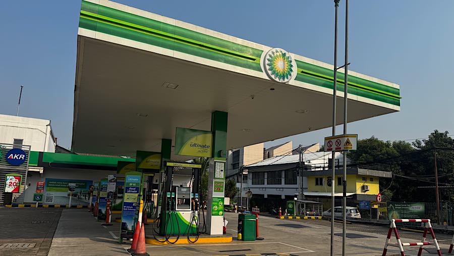 Suasana SPBU BP di Jakarta, Rabu (10/6/2026). (Bloomberg Technoz/Andrean Kristianto)