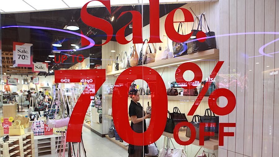 Festival Jakarta Great Sale 2026 tawarkan diskon hingga 70 persen. (Bloomberg Technoz/Andrean Kristianto)