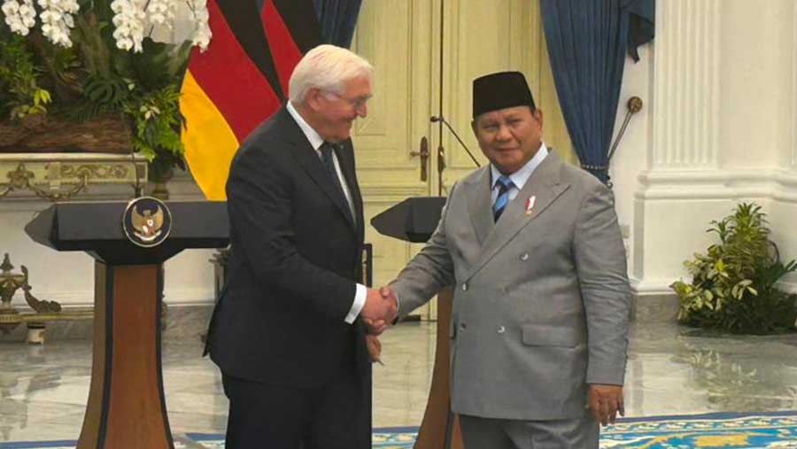 Presiden Prabowo Subianto bertemu Presiden Jerman Frank-Walter Steinmeier di Istana Merdeka. (Bloomberg Technoz/Azura Yumna)