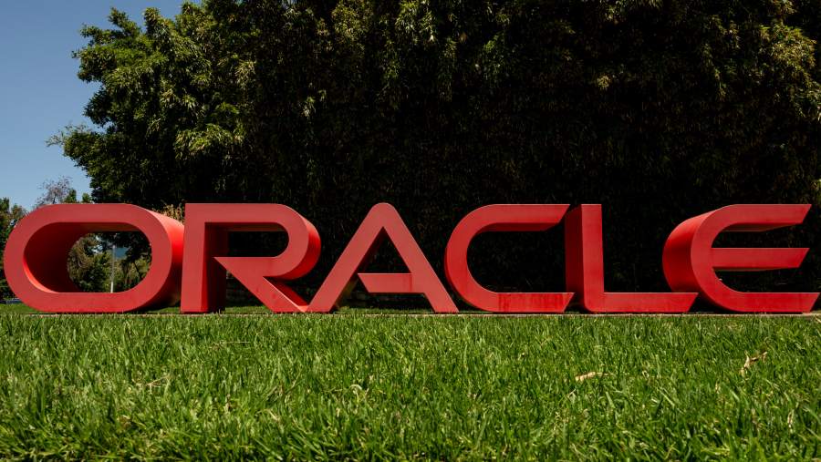 Oracle. dok: Bloomberg