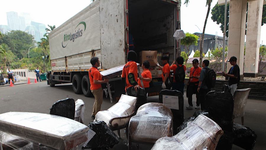 Lalu, gudang kedua diperuntukkan untuk menyimpan barang-barang dari apartemen. (Bloomberg Technoz/Andrean Kristianto)