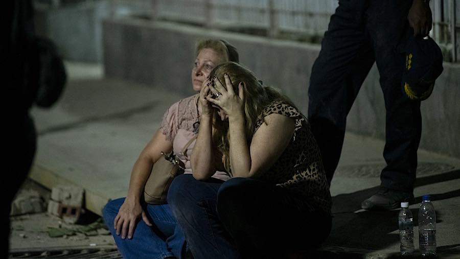Venezuela dilanda salah satu gempa bumi terbesar dalam sejarahnya pada Rabu malam. (Bloomberg)