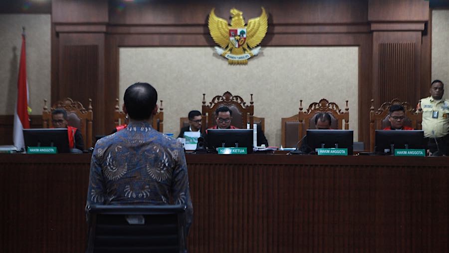 Terdakwa, Nadiem Anwar Makarim saat sidang putusan di Pengadilan Tipikor, Selasa (30/6/2026). (Bloomberg Technoz/Andrean Kristianto)