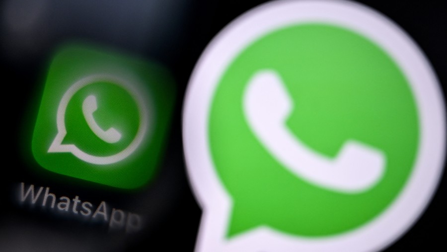 WhatsApp. dok: Bloomberg