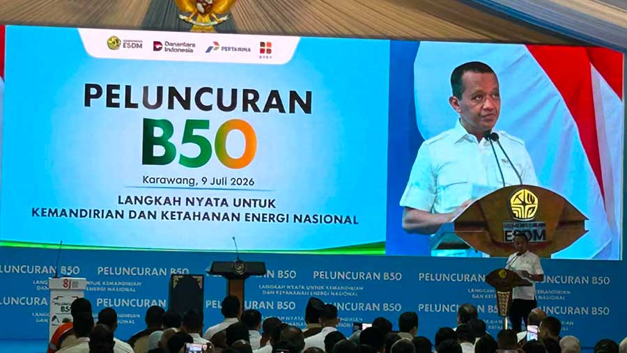 Menteri Energi dan Sumber Daya Mineral Bahlil Lahadalia di Peluncuran B50 Oleh Presiden Prabowo (Bloomberg Technoz/Azura Yumna)