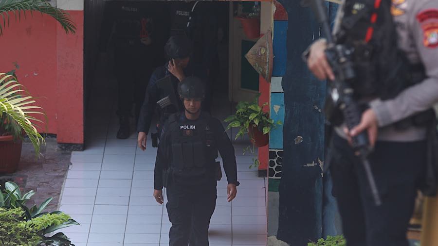 Sejauh ini, polisi tidak menemukan adanya bahan peledak. (Bloomberg Technoz/Andrean K)