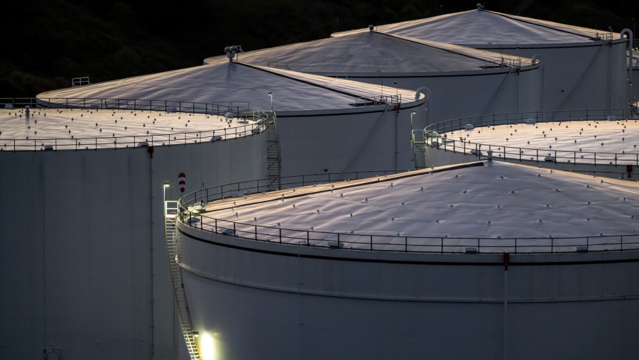 Kilang LNG. (Bloomberg)
