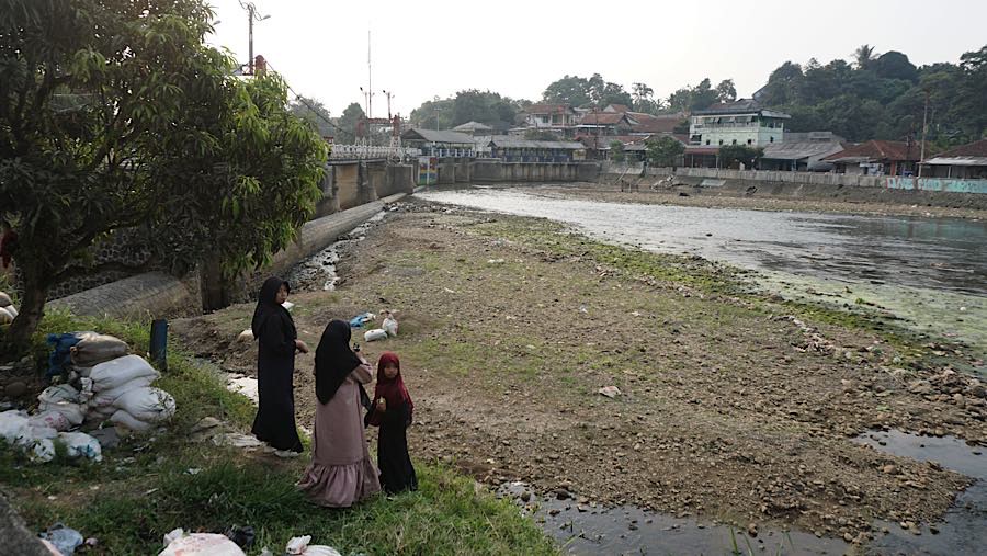 BMKG memprediksi puncak musim kemarau 2026 mulai terjadi pada Juli di sejumlah wilayah Indonesia. (Bloomberg Technoz/Andrean Kristianto)