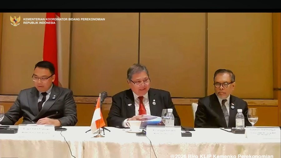 Menko Perekonomian Airlangga bersama jajaran. (Sumber: Dok Kemenko Perekonomian)