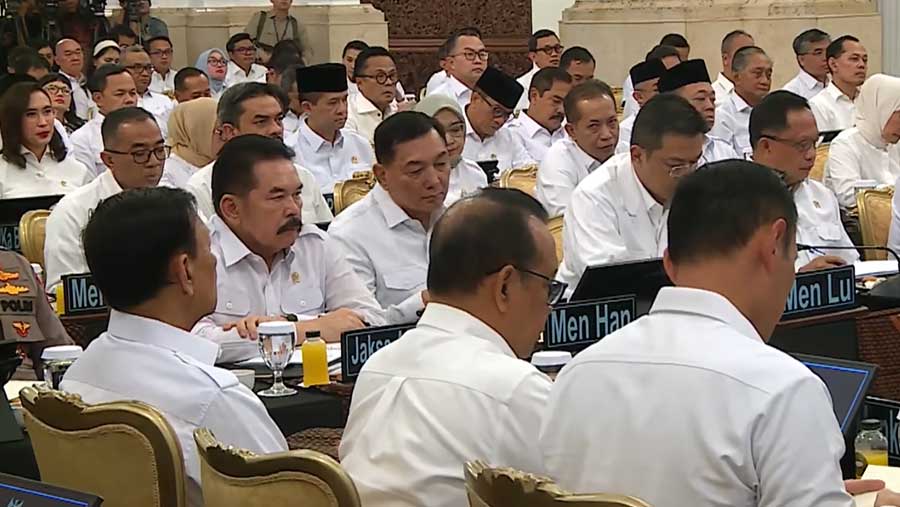 Taklimat Presiden Prabowo pada Sidang Kabinet Paripurna. (YouTube Sekretariat Presiden)