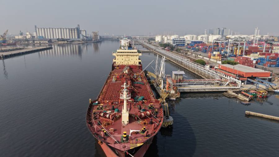 Kapal tanker. (Bloomberg)
