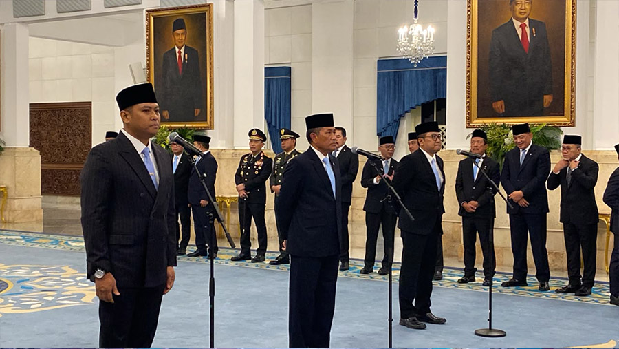 Prabowo Subianto melantik Sudaryono sebagai Kepala BGN; Donny Hermanto sebagai Gubernur Universitas Indonesia; dan Yos Sunitiyoso sebagai Wagub Univer