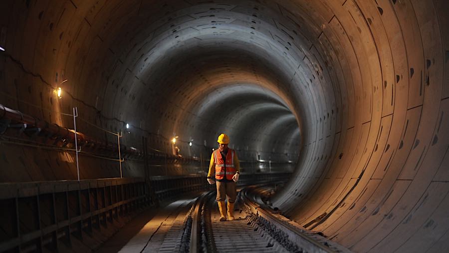 Terowongan arah utara MRT Jakarta yang menghubungkan Stasiun Bundaran HI hingga Stasiun Kota telah selesai dibangun. (Bloomberg Technoz/Andrean K)