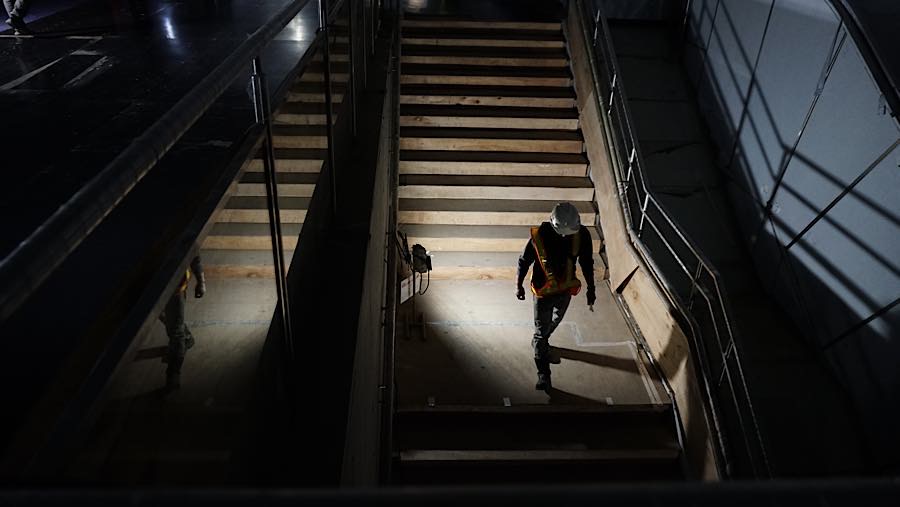 PT MRT Jakarta (Perseroda) menargetkan segmen 1 Bundaran HI–Monas selesai dan mulai beroperasi pada akhir 2027. (Bloomberg Technoz/Andrean Kristianto)