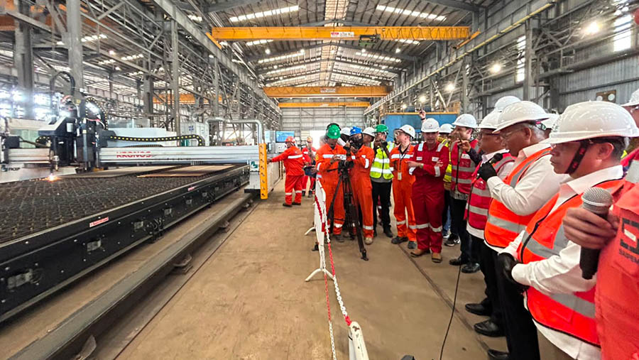 Pembangunan FPSO North Hub, yang bakal digunakan Lapangan Geng North dan Lapangan Gehem garapan Eni SpA resmi dimulai. (Bloomberg Technoz/Azura Yumna)