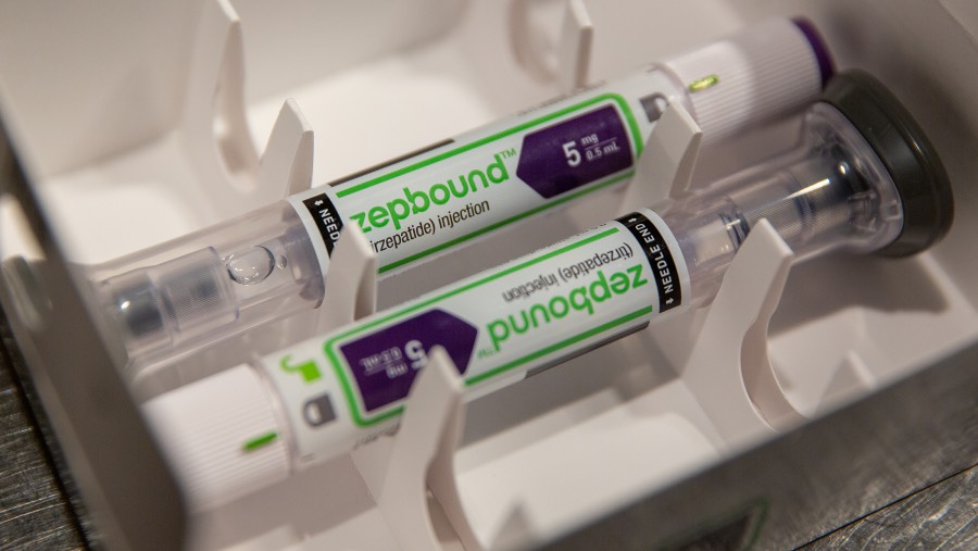 Obat penurun berat badan terbaru dari Eli Lilly, Zepbound. (Sumber: Bloomberg)