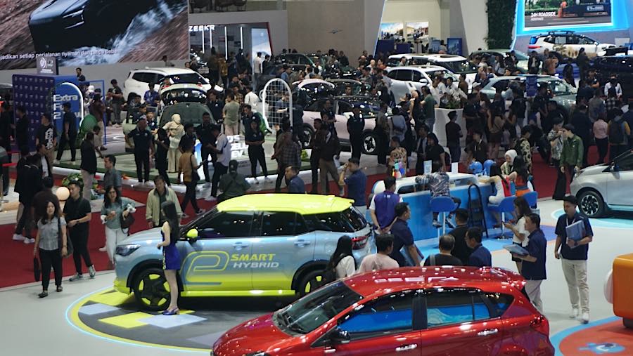 Suasana pameran otomotif GIIAS 2026 di ICE BSD, Tangerang, Rabu (29/7/2026). (Bloomberg Technoz/Andrean Kristianto)