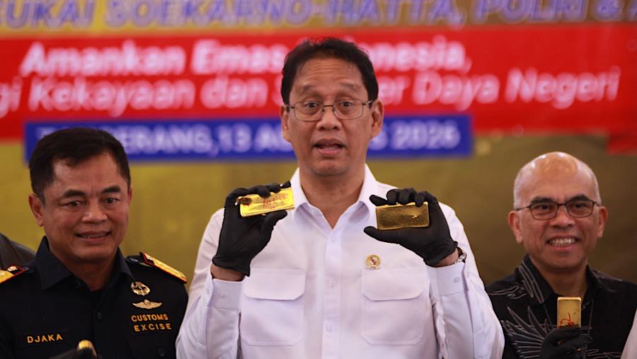 Menkeu Purbaya Yudhi Sadewa saat konfrensi pers di Bea Cukai Soetta, Kamis (13/8/2026). (Bloomberg Technoz/Andrean Kristianto)