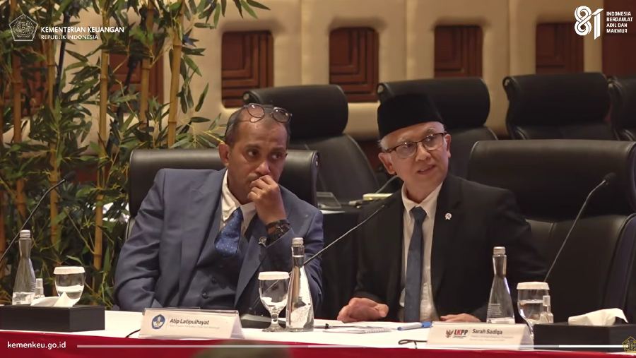 Wamendikdasmen Atip Latipul (sebelah kanan). dok: Kemenkeu