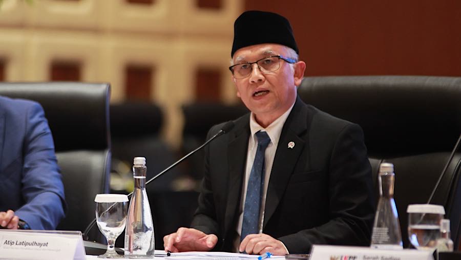 Wamendikdasmen, Atip Latipulhayat saat konferensi pers Nota Keuangan dan RAPBN 2027 di Jakarta, Jumat (14/8/2026). (Bloomberg Technoz/Andrean K)