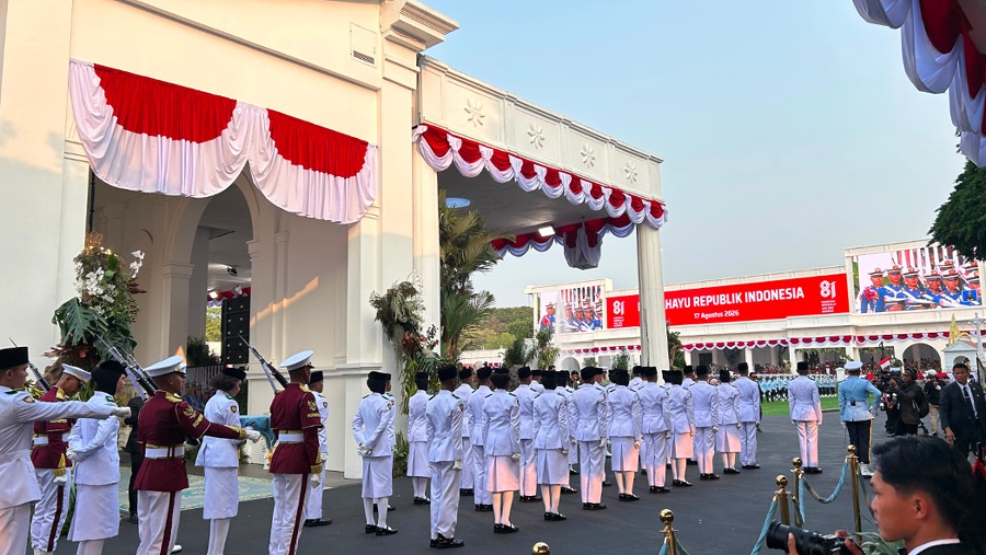 Tim Paskibraka “Indonesia Adil Makmur” Siap Bertugas pada Upacara Penurunan Bendera di Istana Merdeka (Bloomberg Technoz)