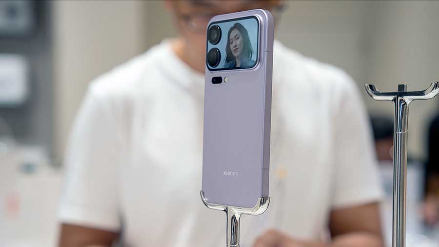 Xiaomi 17 Pro. (Raul Ariano/Bloomberg)