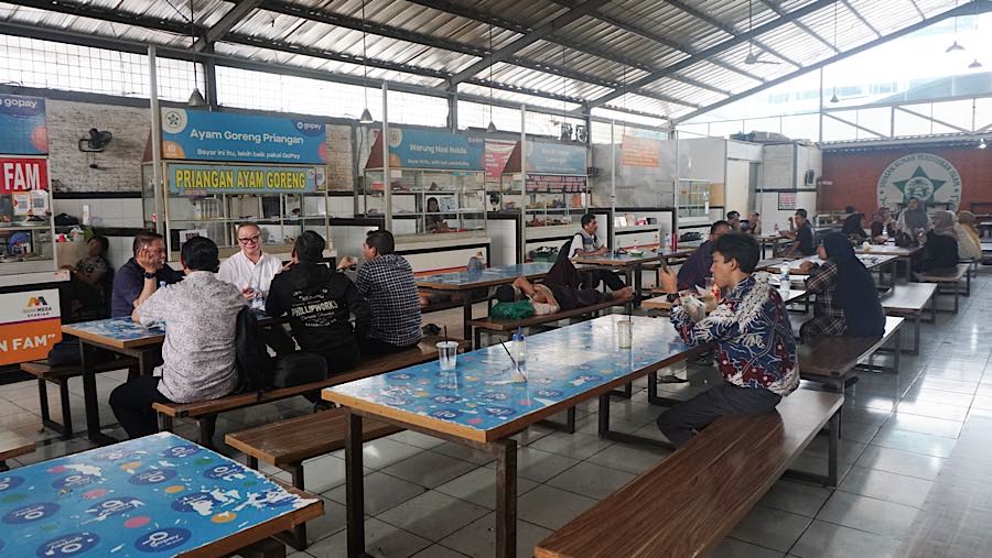 Masing-masing desil mewakili sekitar 10 persen keluarga berdasarkan urutan tingkat kesejahteraannya. (Bloomberg Technoz/Andrean Kristianto)