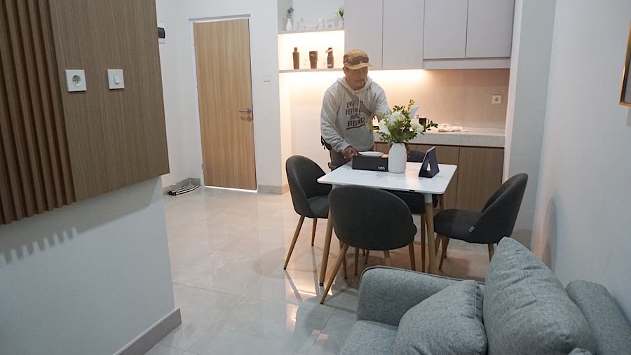 Pembangunan rumah susun (rusun) subsidi di kawasan Stasiun Manggarai resmi dimulai melalui peletakan batu pertama hari ini. (Bloomberg Technoz/Andre)
