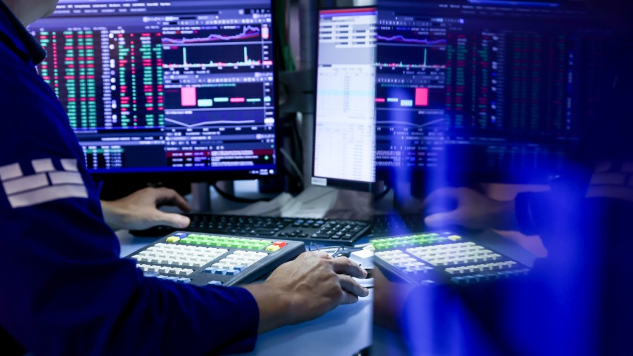 Suasana perdagangan di bursa saham. dok: Bloomberg