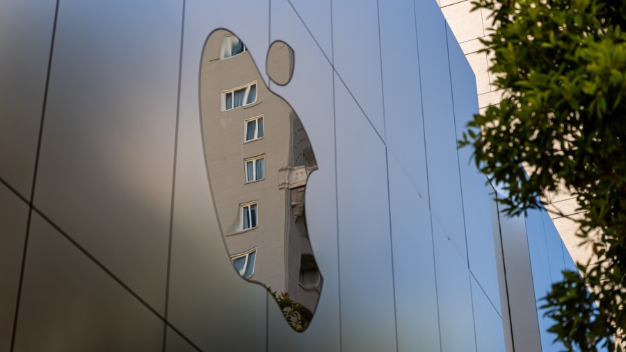 Logo Apple. dok: David Paul Morris/Bloomberg